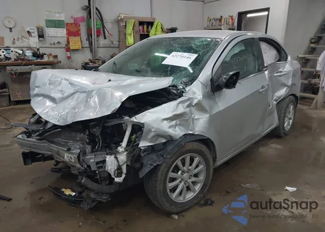 2017 Chevrolet Sonic Lt Manual from USA, damaged, VIN 1G1JC5SB1H4112939